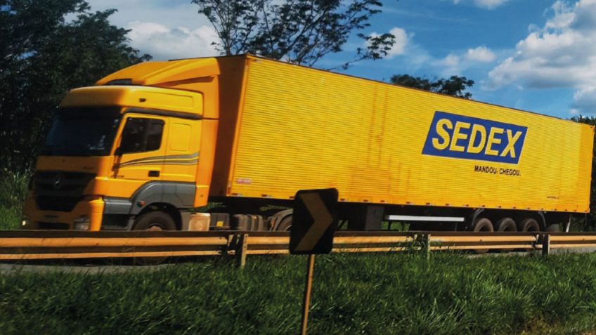 Correios podem captar menos de R$ 8 bilhões em 2026