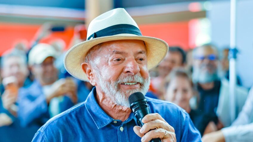 Lula determina retorno de agentes da PF afastados