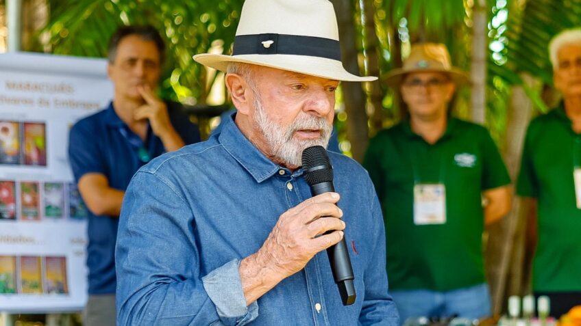 Lula intensifica críticas a Flávio Bolsonaro e destaca desinformação